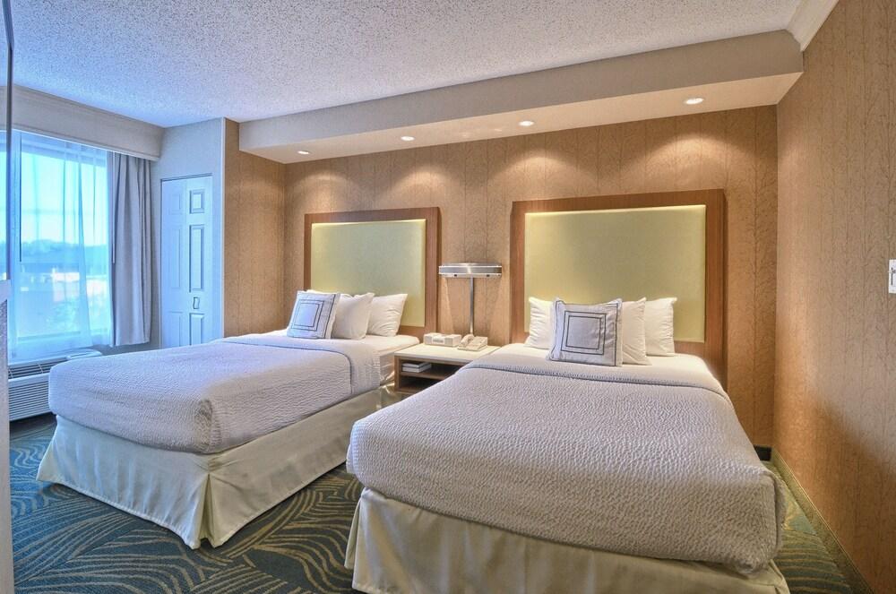 Springhill Suites Detroit Southfield Exterior foto